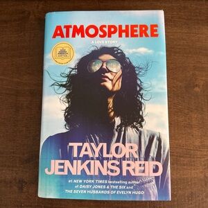 Atmosphere by Taylor Jenkins Reid